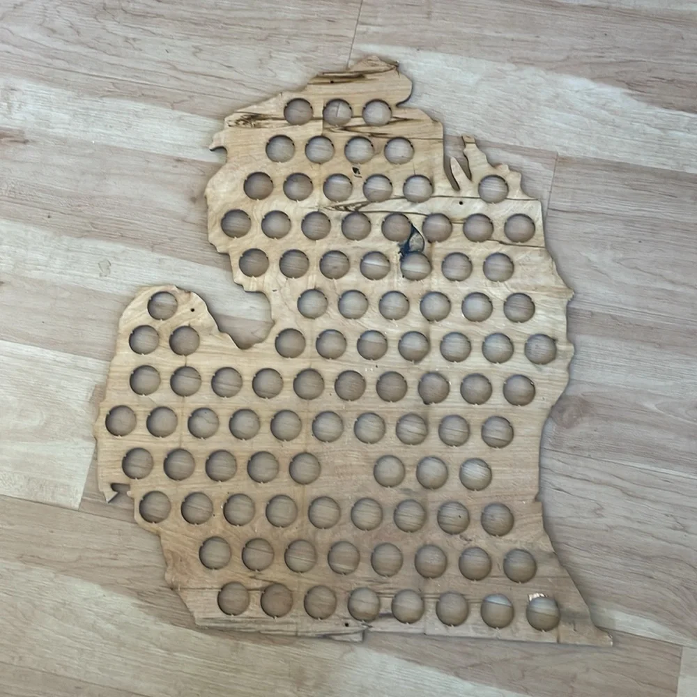 Wood beer cap map Michigan